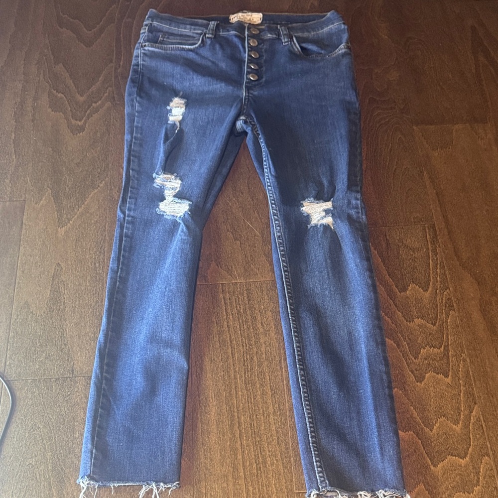 Free People Womens Distressed Skinny Jeans Button Fly Blue Raw Hem Ankle-Size 30